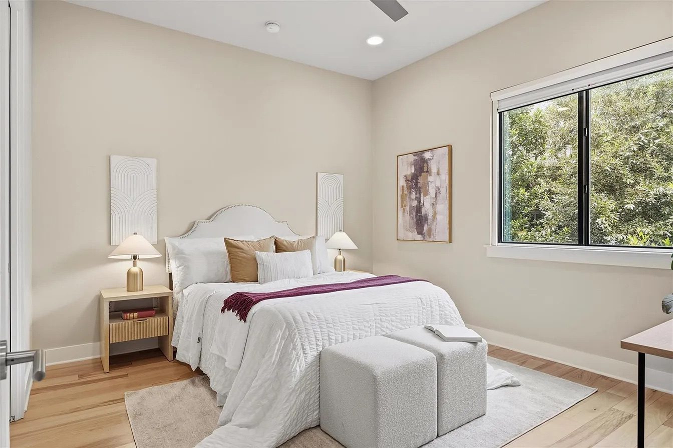 Enfield bedroom after, staged