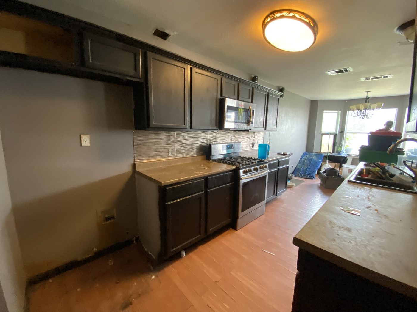 Jaron kitchen before renovation